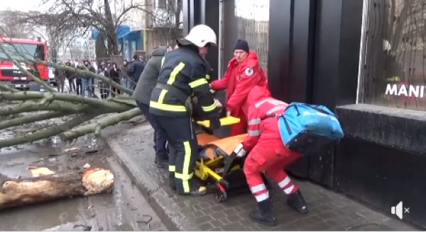 Последствия циклона "Юлия" в Украине: один человек погиб, двое травмированы