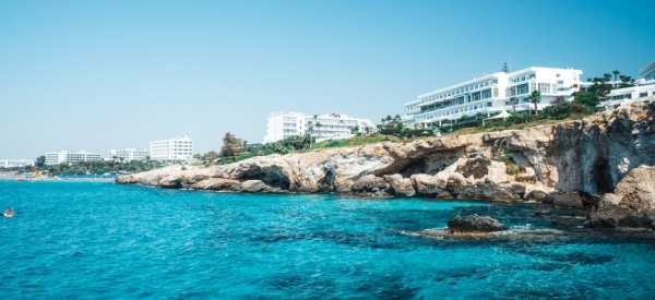 Продажи недвижимости на Кипре упали на 11% в годовом исчислении