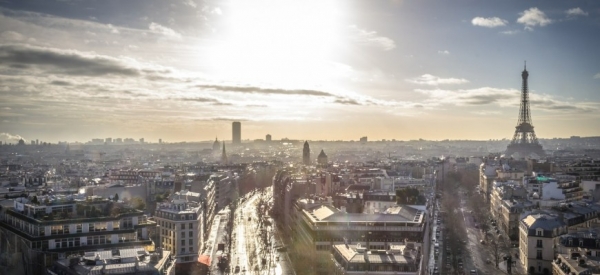 Нотариусы ожидают падения цен на недвижимость во Франции на 10-15%