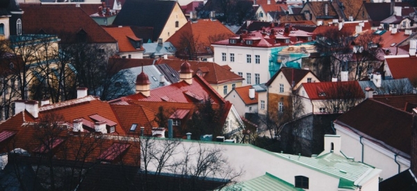 В Эстонии число сделок с квартирами сократилось на 16%. Но цены пока держатся