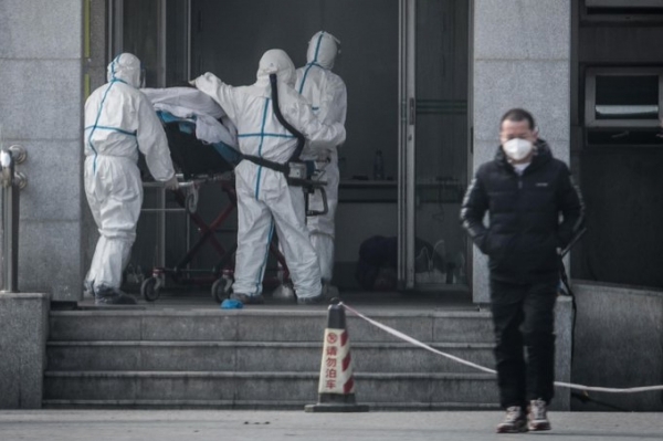 В Китае новая вспышка коронавируса: за сутки зафиксировано около двух тысяч заболевших